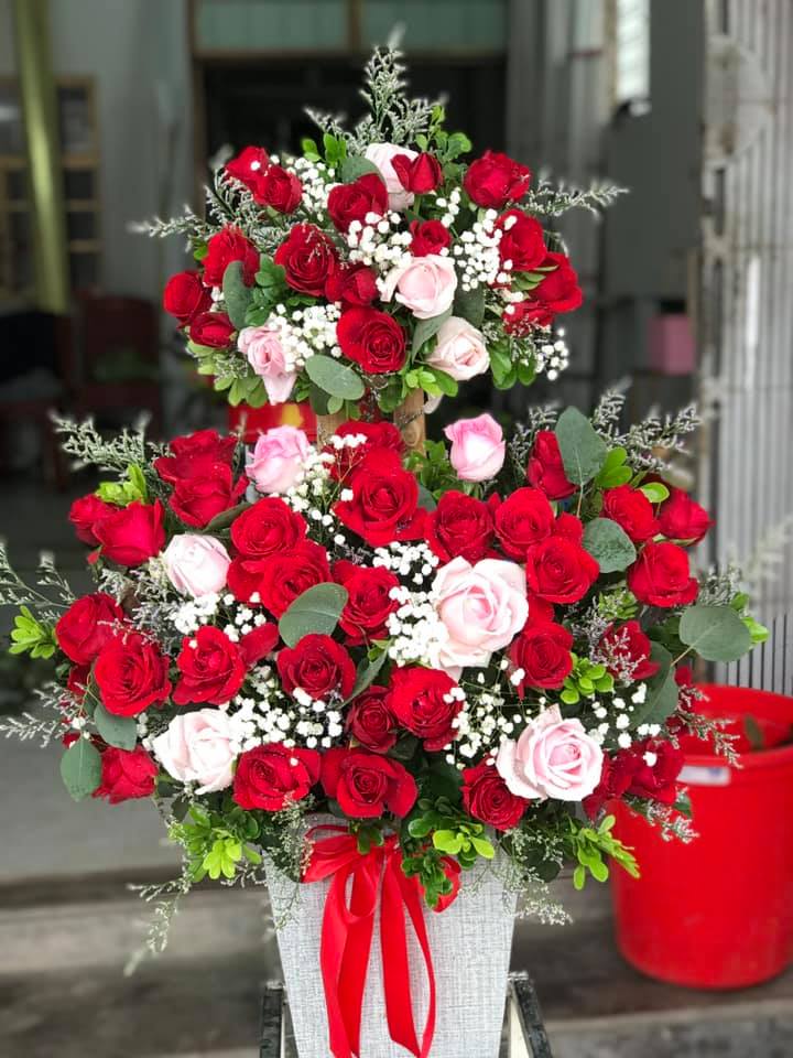 giỏ hoa hồng tặng mẹ