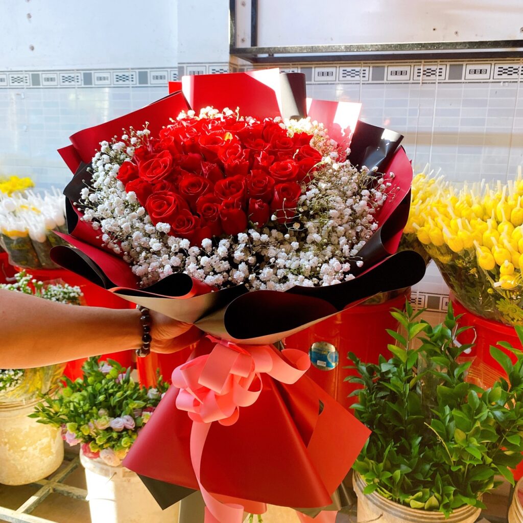 Mẫu hoa sinh nhật tại Shop hoa tươi Sơn La 