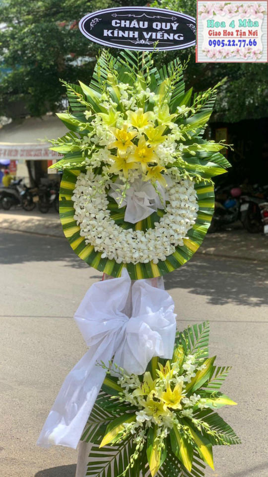 Mẫu hoa chia buồn phổ biến tại điện hoa quận Ngũ Hành Sơn, Đà Nẵng